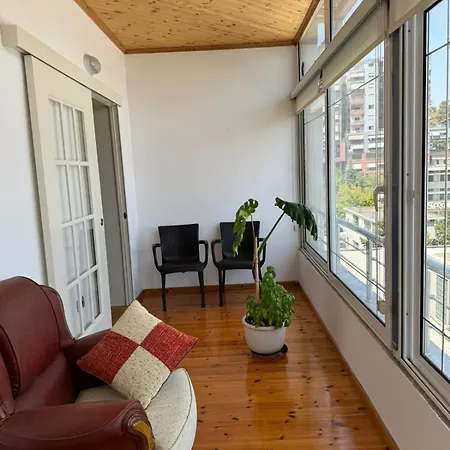 Central Apartment Gjirokaster * Gjirokastra