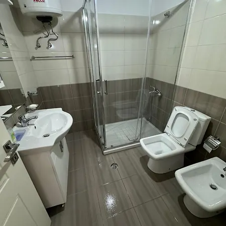 Central Apartment Gjirokaster Lejlighed Gjirokastër