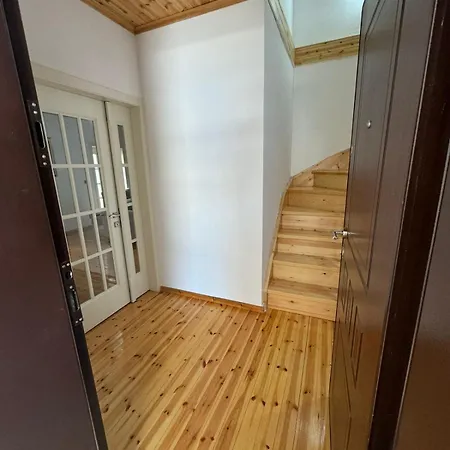 Central Apartment Gjirokaster * Gjirokastër