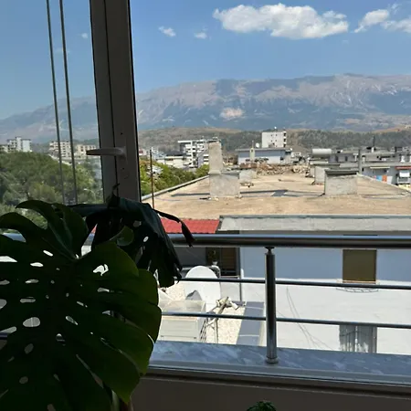 Central Apartment Gjirokaster