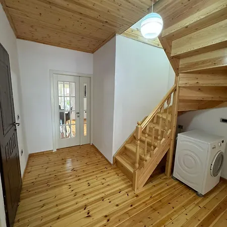 Central Apartment Gjirokaster * Gjirokastër