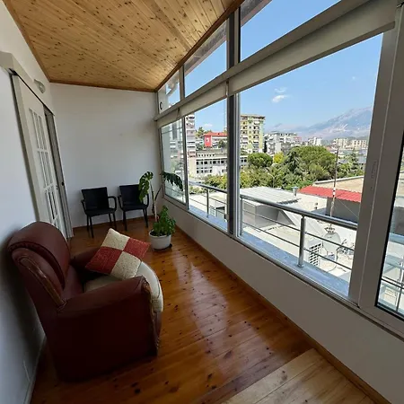 Appartamento Central Apartment Gjirokaster